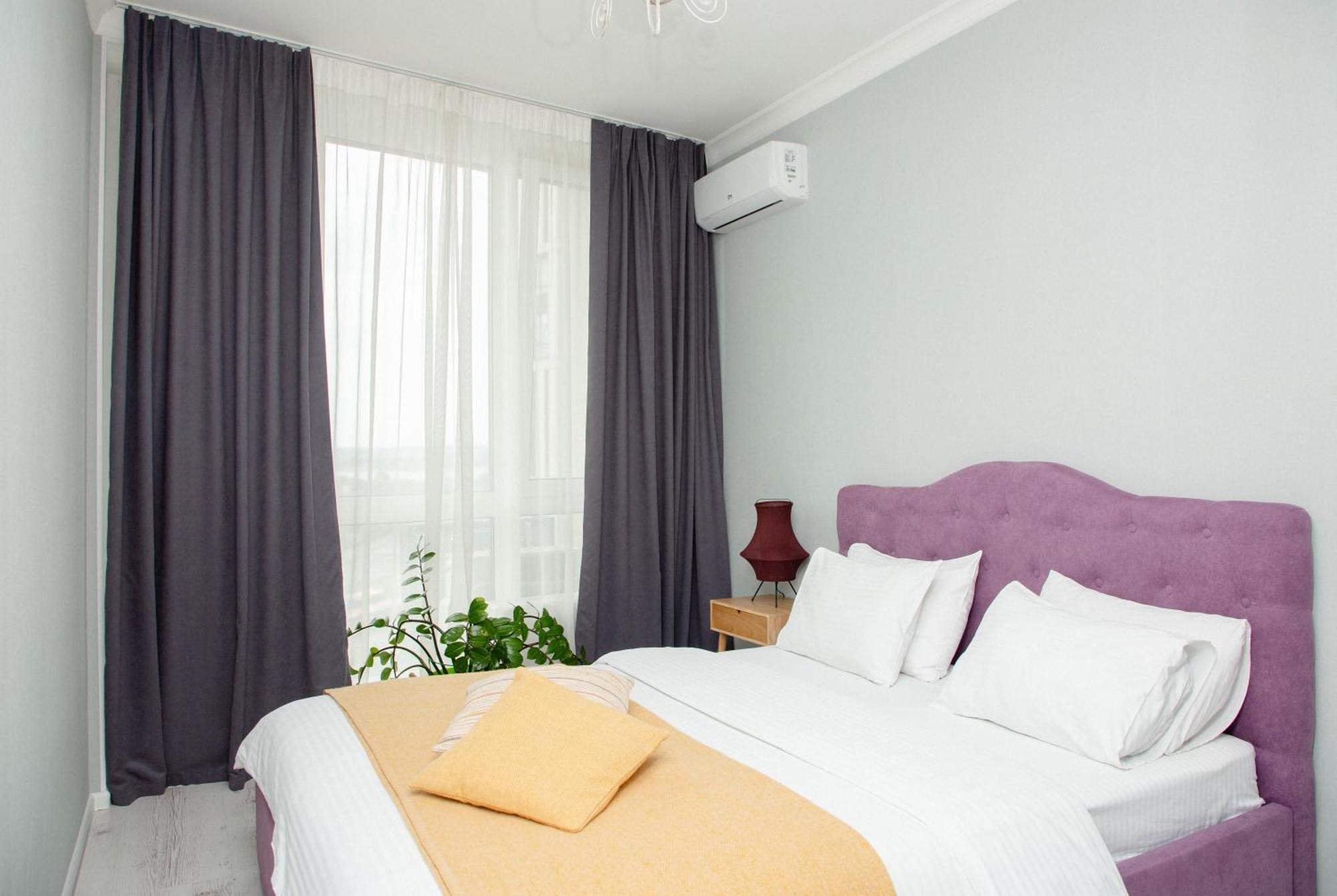Slavutich apartment number 3 Kiew Exterior foto